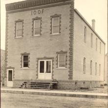looking W at "ODD FELLOWS HOME", 119 N Main St.; I. O. O. F.; building will be remodeled into the library in 1935